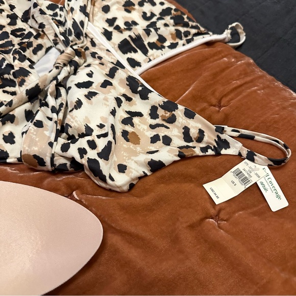 AERIE Leopard Wrap One-piece Swimsuit S | New with Tag! Current 2023 season! - Picture 5 of 5